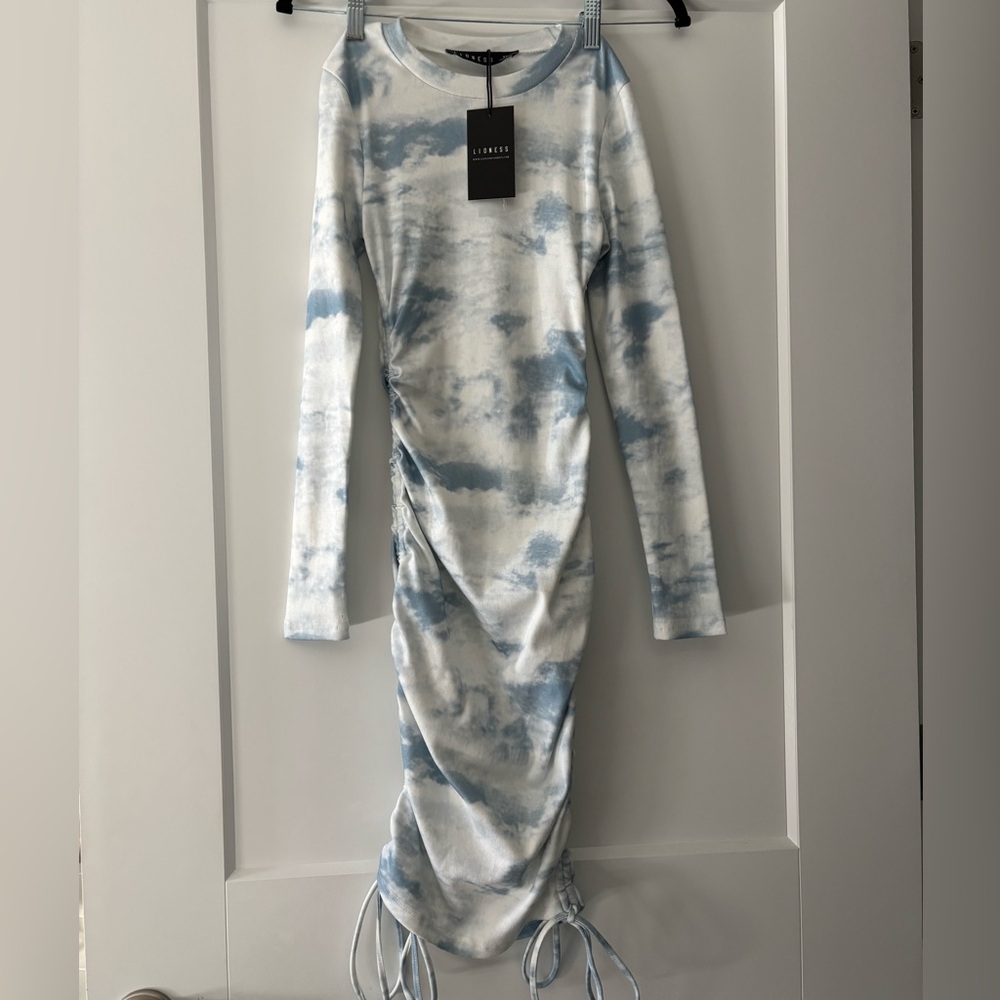Lioness Cloudy Blue Long Sleeve Dress